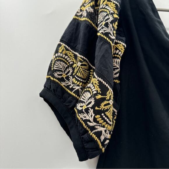 Free People Rock With It Black‎ Embroidered Off the Shoulder Pullover Top Sz M - Picture 4 of 11